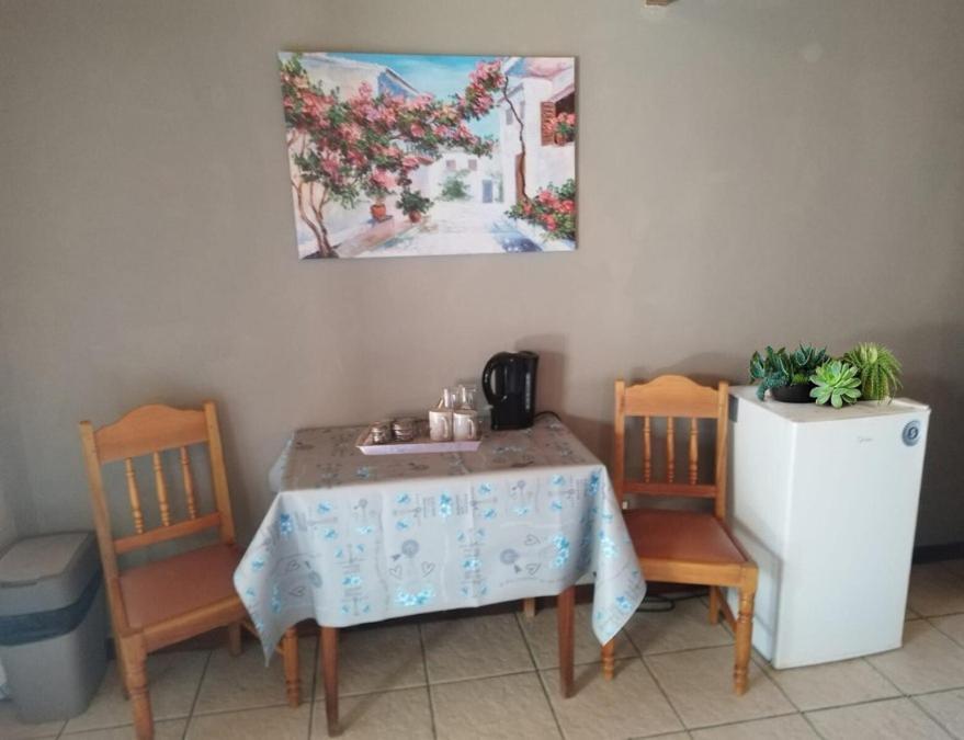 Safe Haven Guesthouse Bloemfontein Ngoại thất bức ảnh